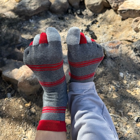 Used Toe socks - Picture 4 of 10